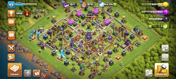 1 e posta üstünde 2 clash of bir brawstars ve clash royal
